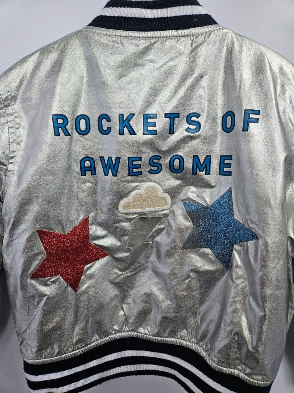 Rockets of Awesome Silver Metallic Bomber Jacket with Patches - Size 4 - Picture 12 of 15